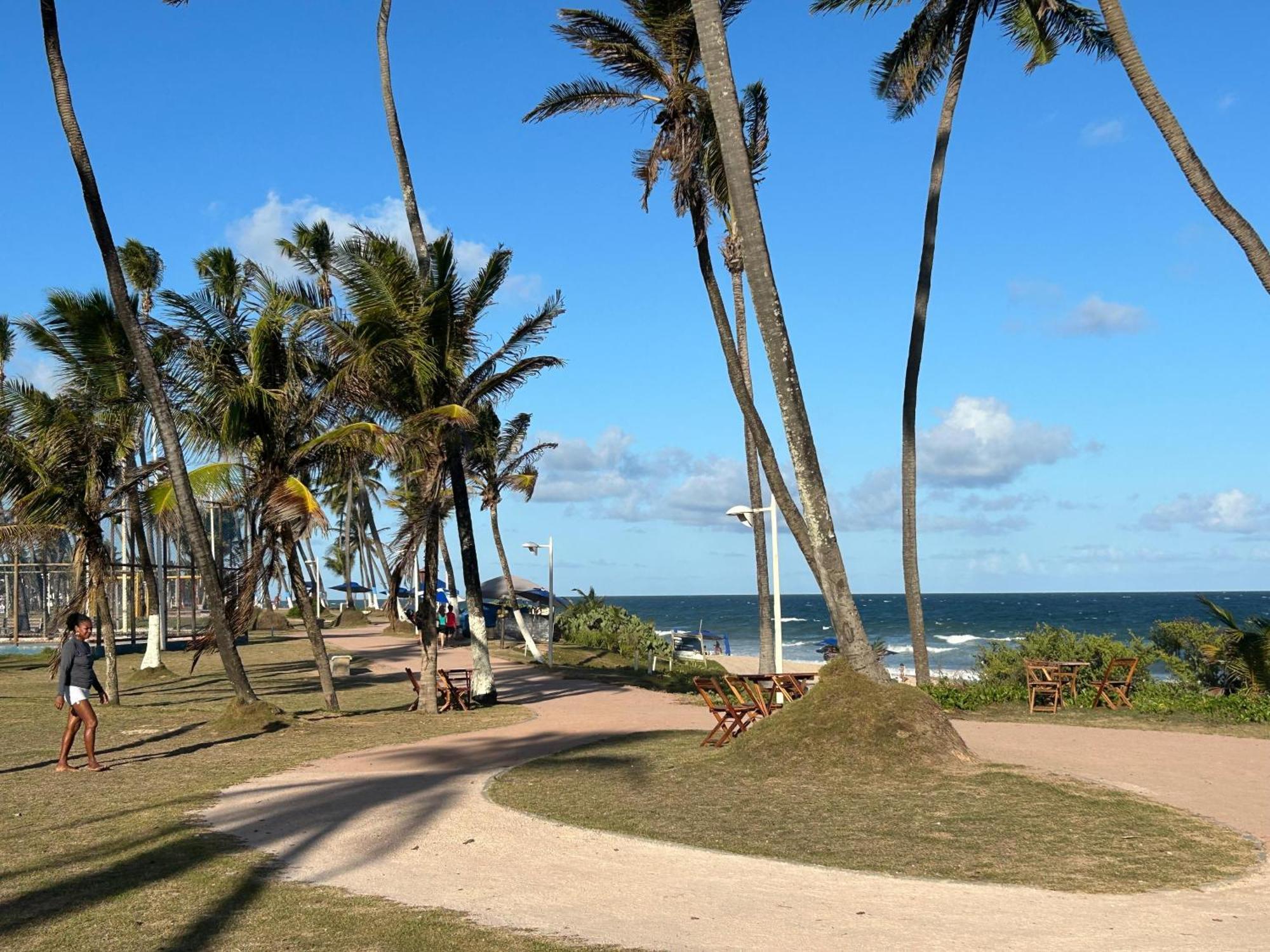Village Em Stella Maris A 50M Da Praia 萨尔瓦多 外观 照片